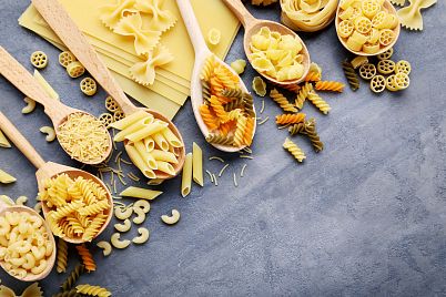 Farfalle, orecchiette, penne, ravioli. Vyznáte se v těstovinách?