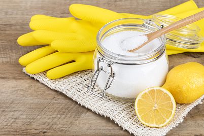 Osvěžte si jarní úklid kuchyně: Jak na čištění citronovou šťávou