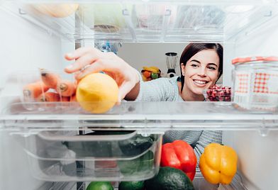 Moderní lednice zašle nákupní seznam. Chytrý spotřebič šetří čas i peníze