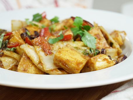 Arašídové tofu stir-fry