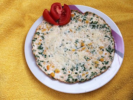 Bílková omeleta se sýrem