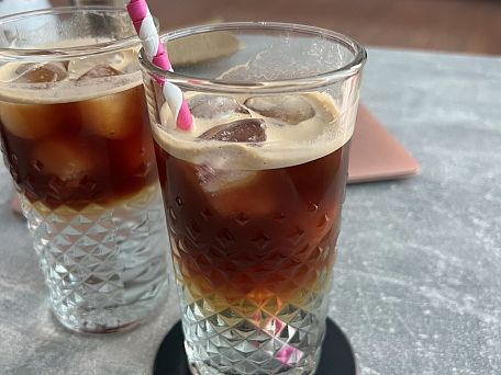 Espresso tonic