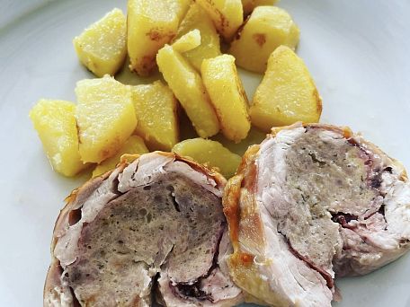 Kuřecí roláda s vepřovou fáší